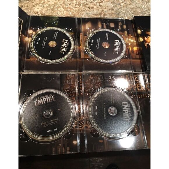 Boardwalk Empire - Complete First and Second Season DVD Set - Picture 6 of 10